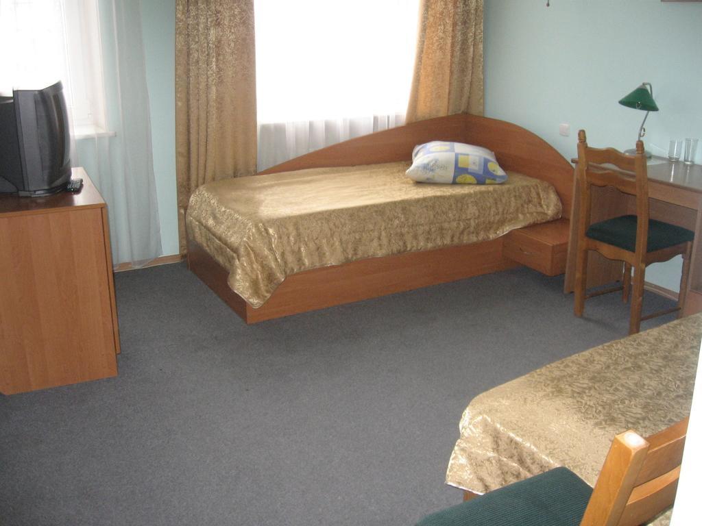 Sozh Hotel Gomel Quarto foto
