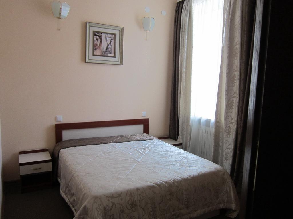 Sozh Hotel Gomel Quarto foto