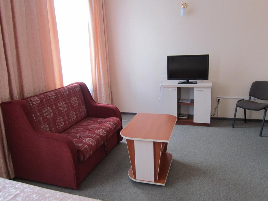 Sozh Hotel Gomel Quarto foto
